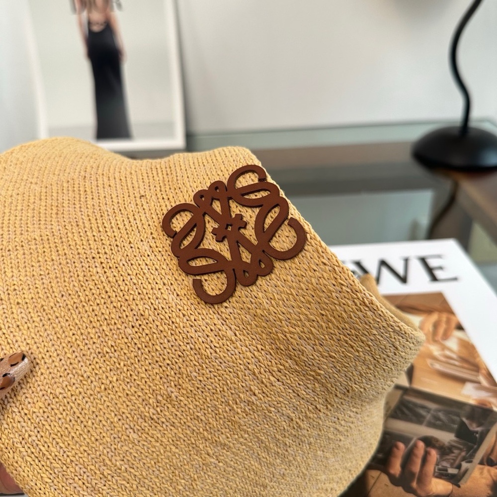 Loewe khaki-colored woven sun hat - Picture 3 of 9